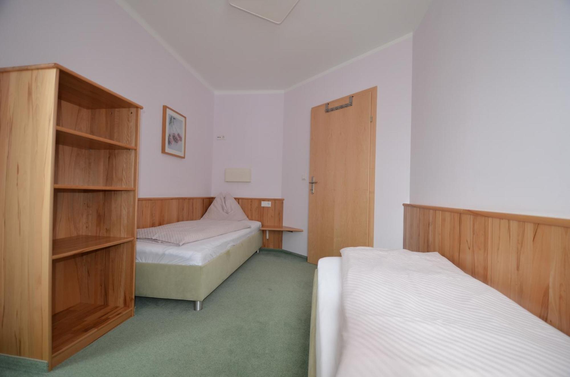 Appartements-Pension Lindenheim Schladming Quarto foto