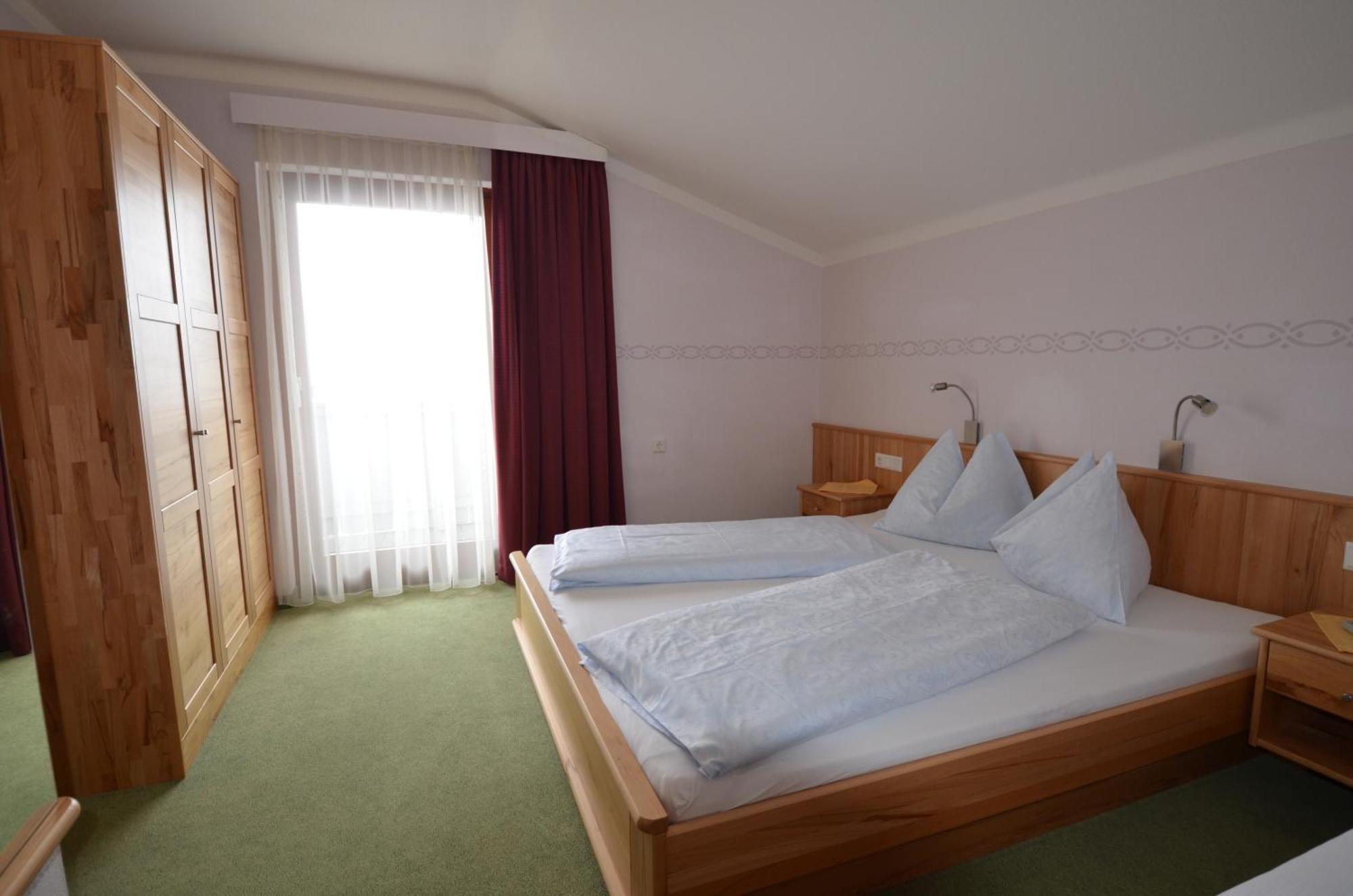 Appartements-Pension Lindenheim Schladming Quarto foto
